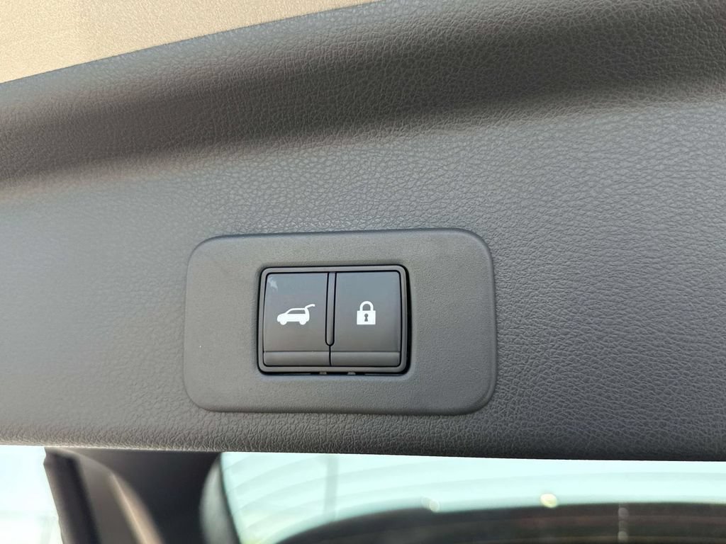 Used 2026 Nissan Murano Platinum w/ Cargo Package AWD/4WD image 22