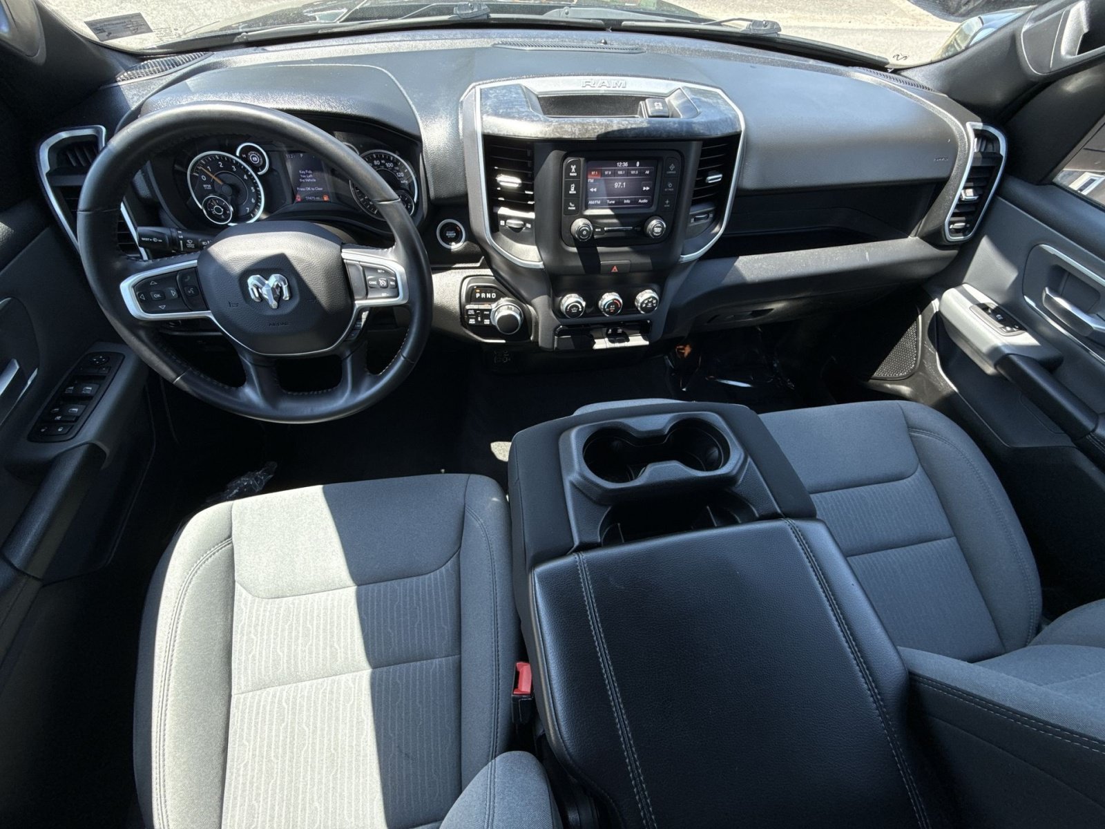 Used 2022 RAM 1500 Big Horn AWD/4WD image 23