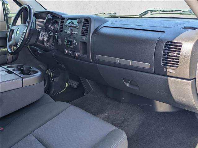 Used 2012 Chevrolet Silverado 2500 LT w/ Interior Plus Package AWD/4WD image 19