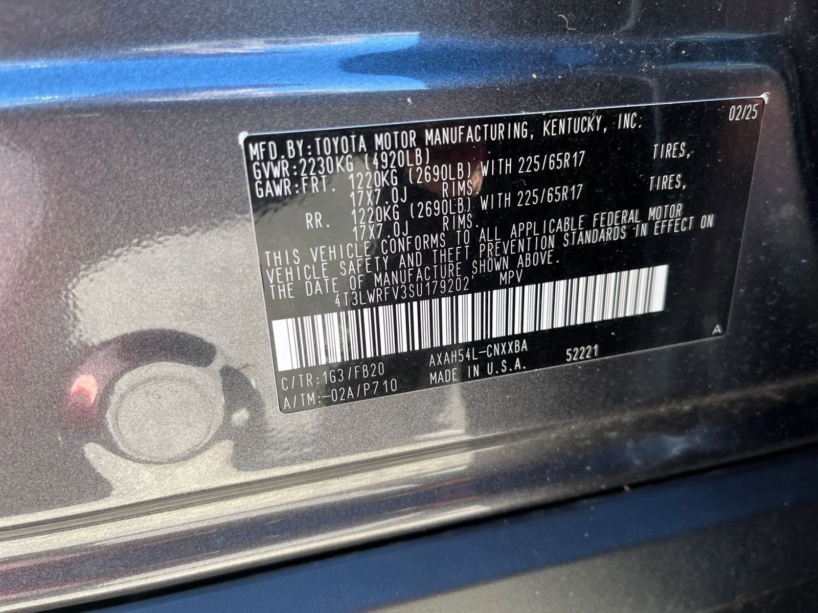 Used 2025 Toyota RAV4 LE image 23