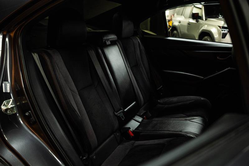 Used 2022 Subaru WRX Limited image 11