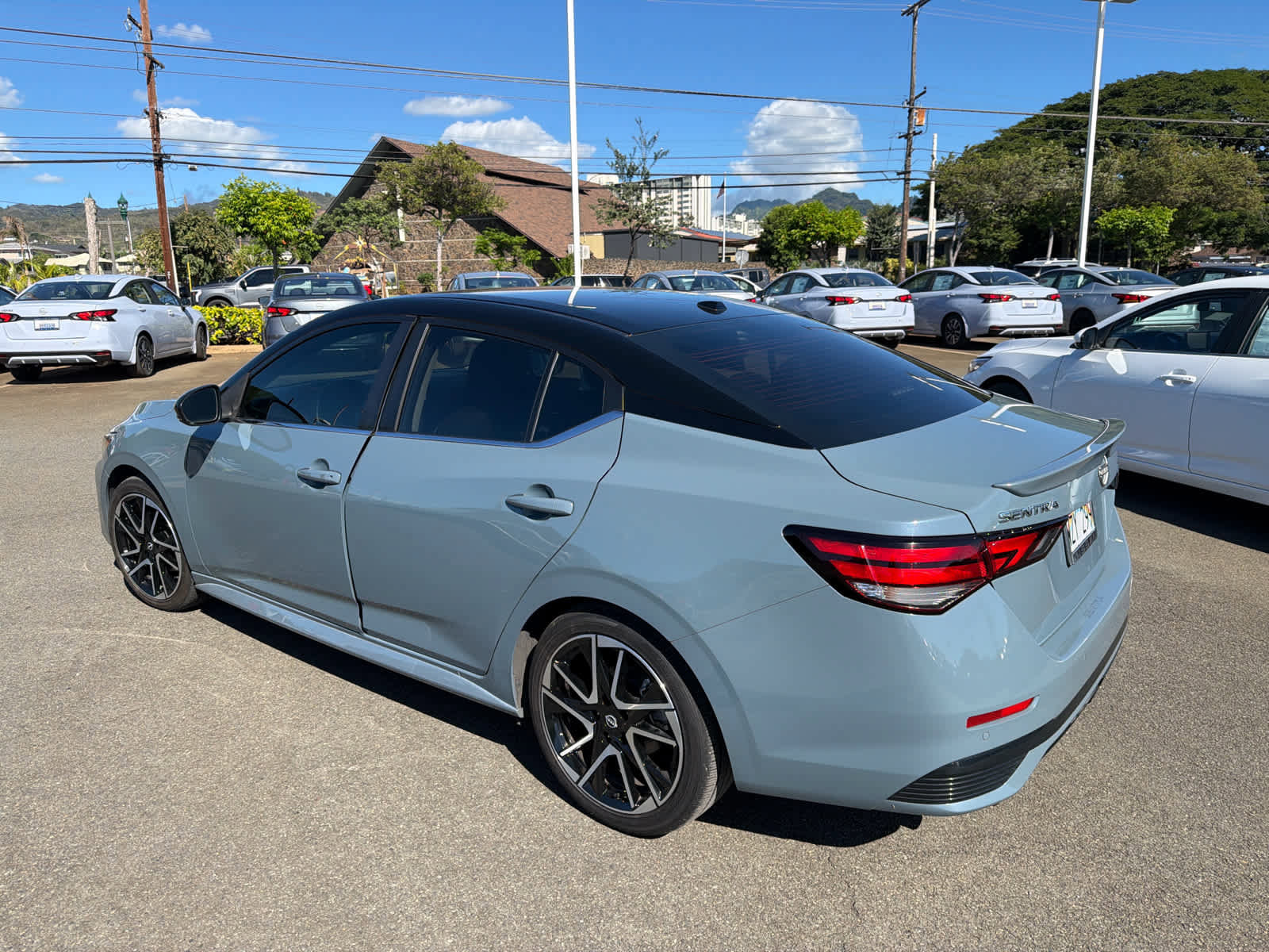 Certified 2025 Nissan Sentra SR image 30