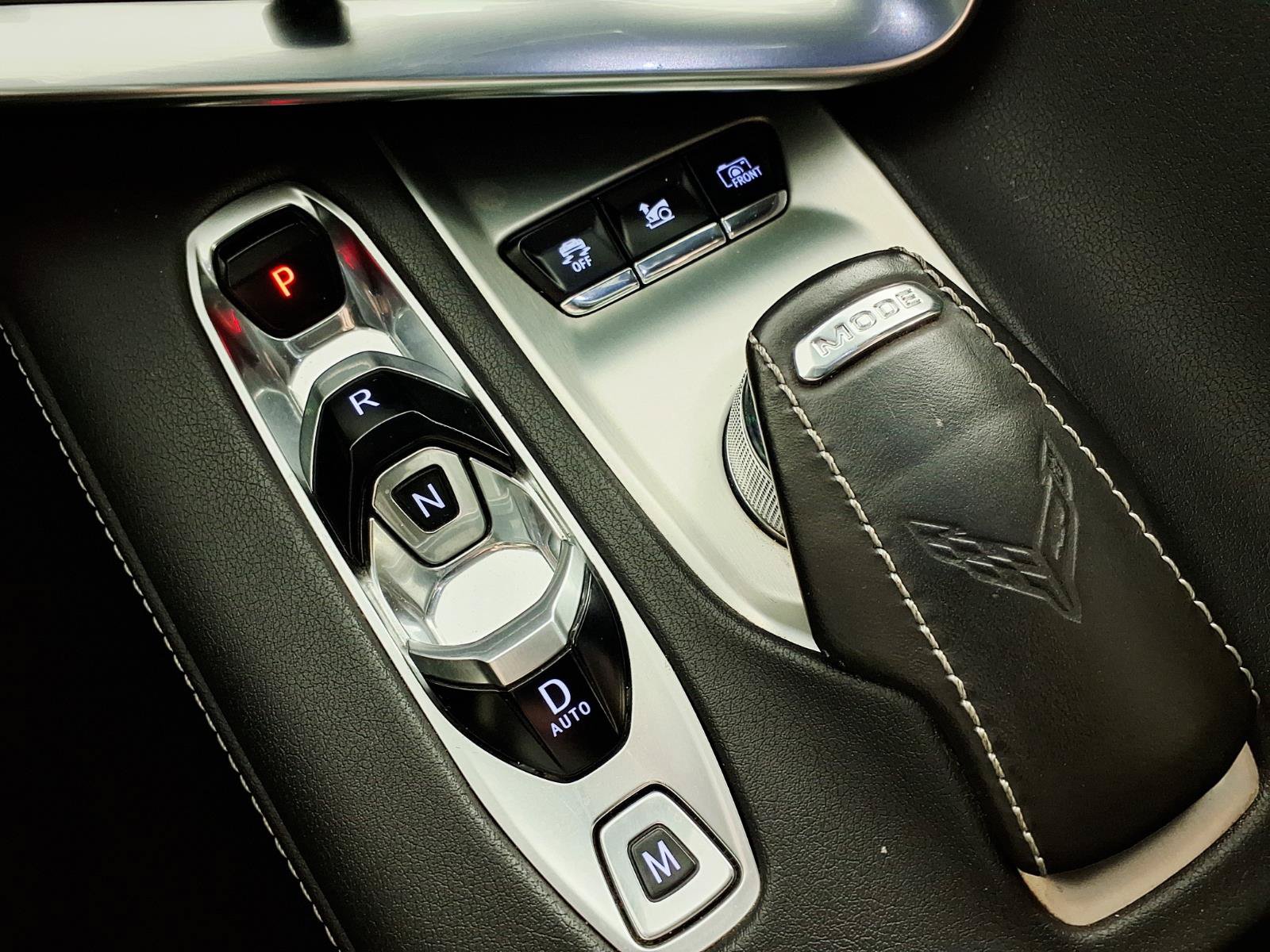 Used 2022 Chevrolet Corvette Stingray Preferred Cpe w/ Z51 Performance Package RWD image 19