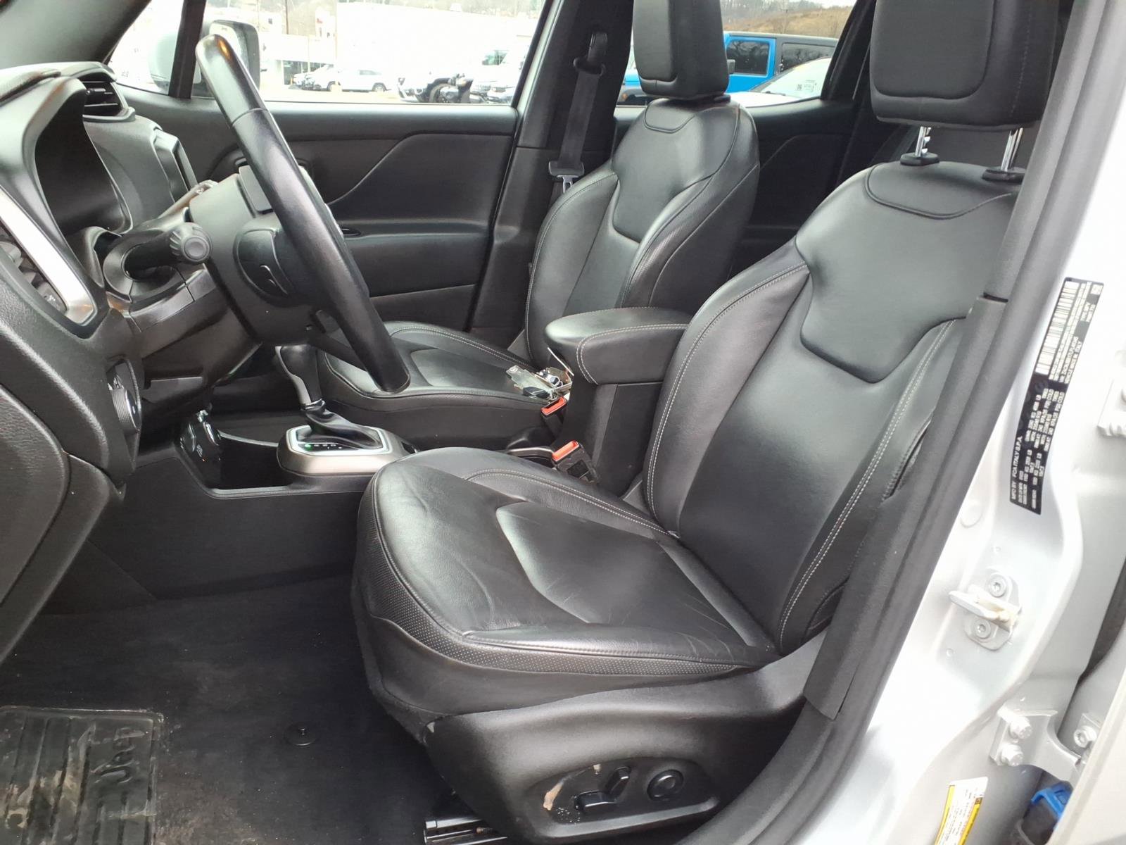 Certified 2020 Jeep Renegade Altitude image 7