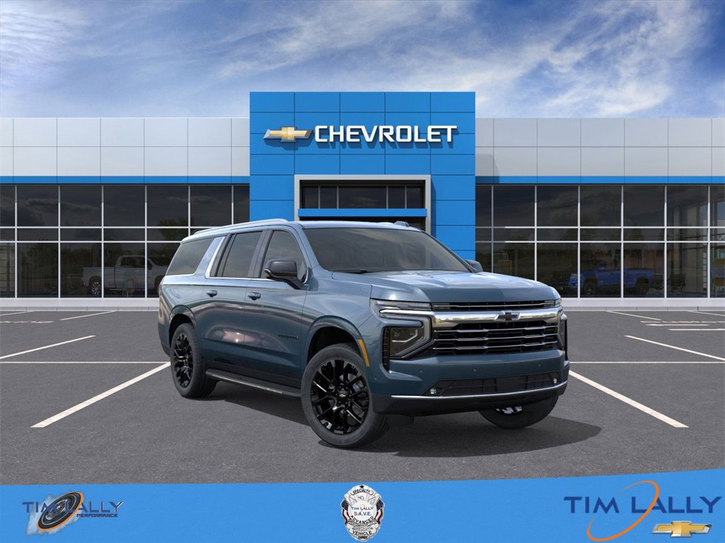 New 2026 Chevrolet Suburban LT w/ Comfort Package