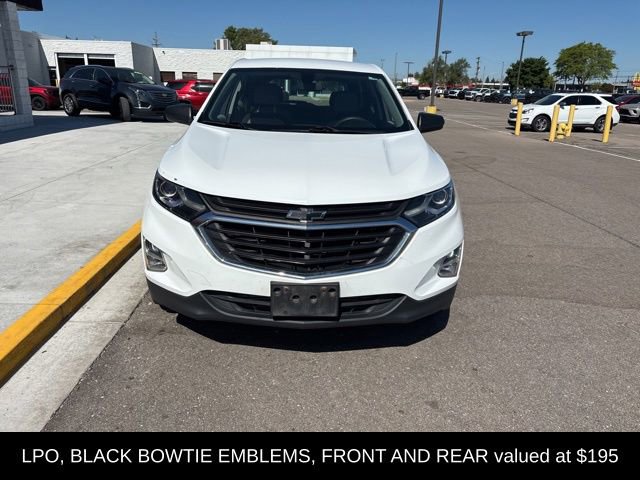 Used 2018 Chevrolet Equinox LS AWD/4WD image 3