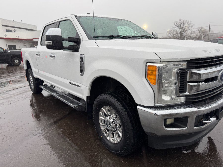Used 2017 Ford F250 XLT w/ XLT Premium Package image 12