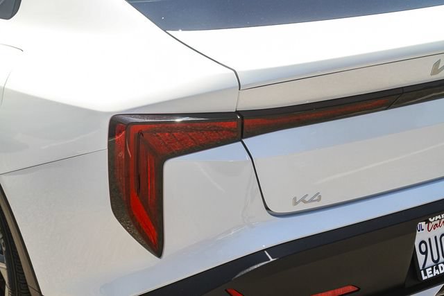 Certified 2025 Kia K4 FWD image 10