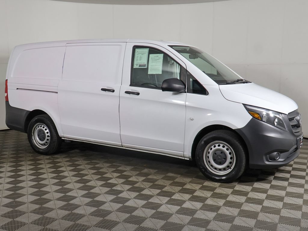 Used 2022 Mercedes-Benz Metris image 8