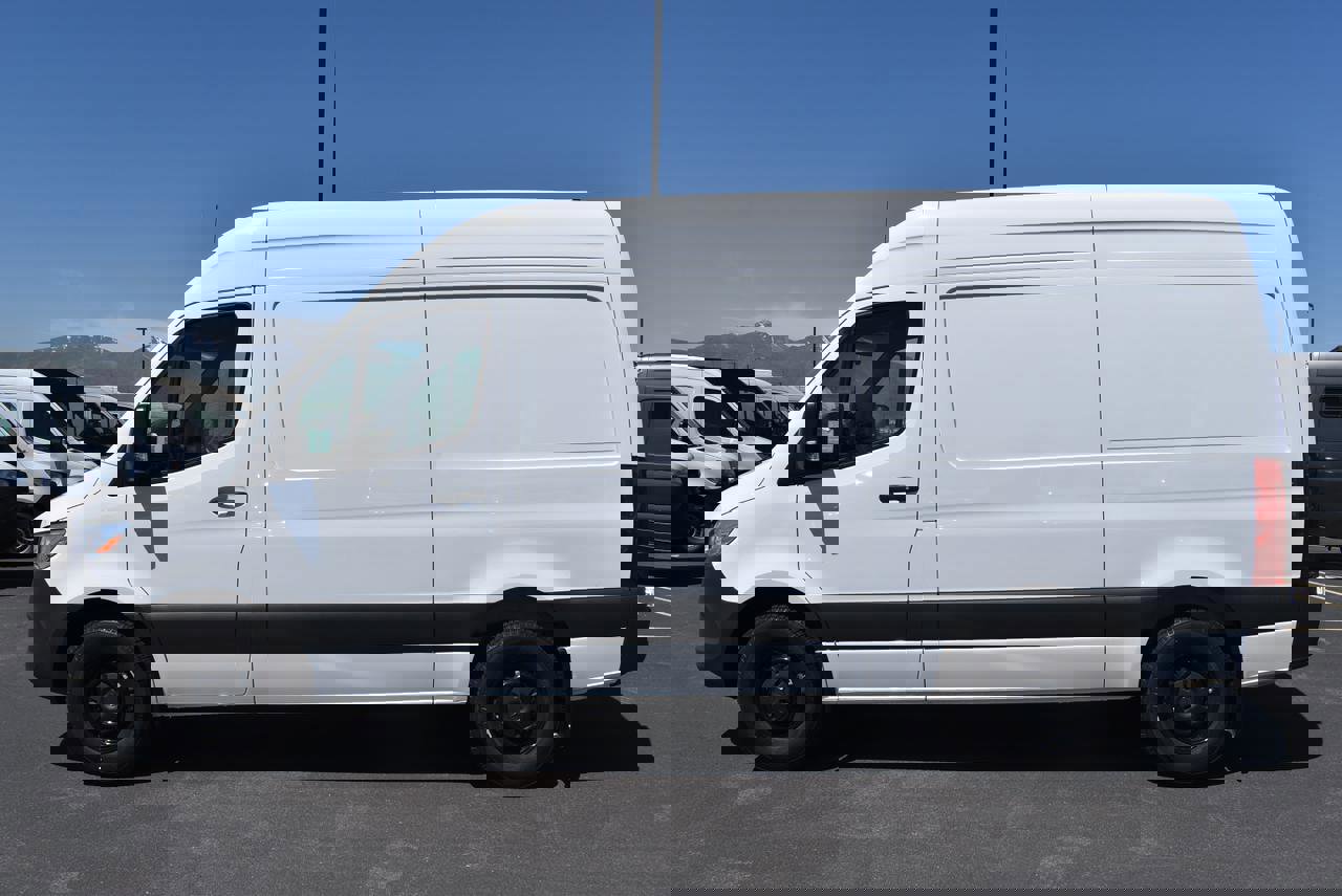 New 2025 Mercedes-Benz Sprinter 2500 image 4