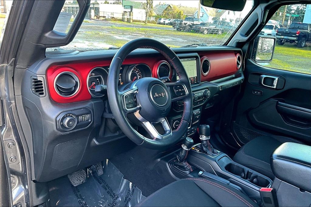 Used 2018 Jeep Wrangler Unlimited Rubicon AWD/4WD image 19