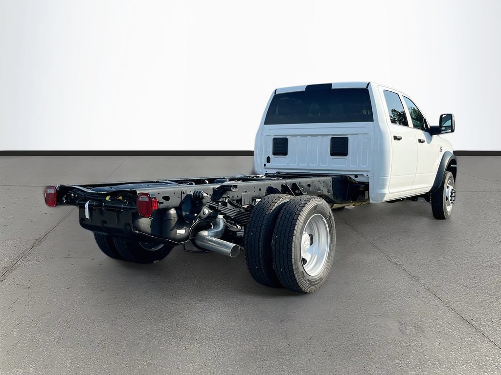 New 2026 RAM 5500 Tradesman w/ Chrome Appearance Group AWD/4WD image 7