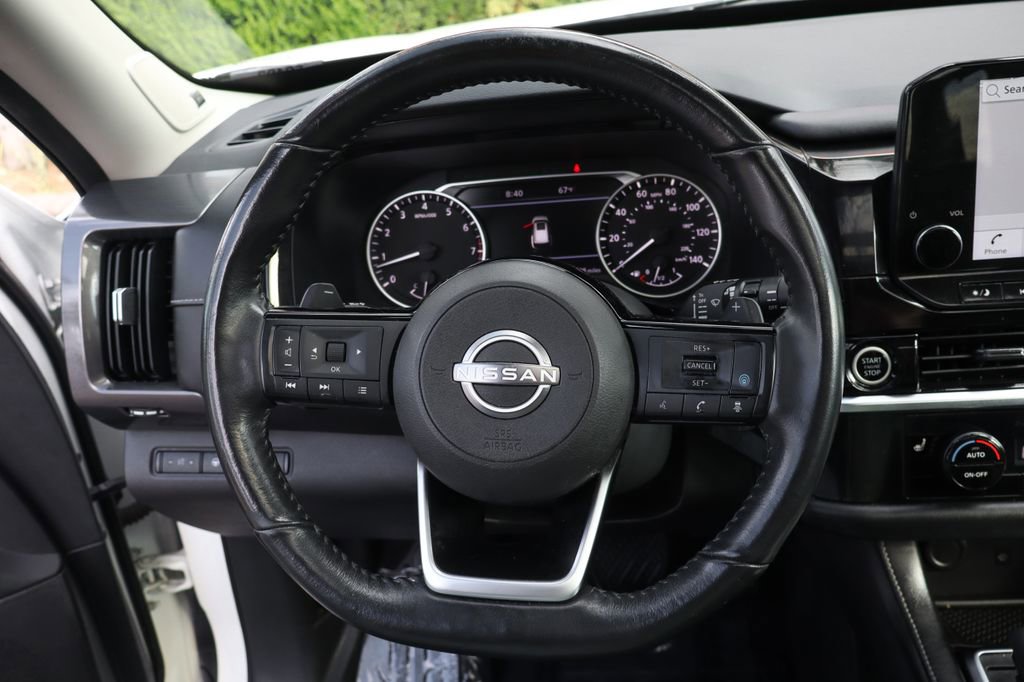 Used 2022 Nissan Pathfinder SL w/ SL Premium Package FWD image 19