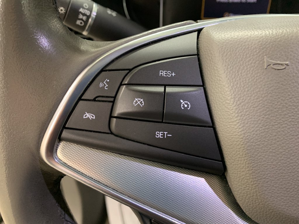 Used 2020 Cadillac XT5 Premium Luxury AWD/4WD image 24