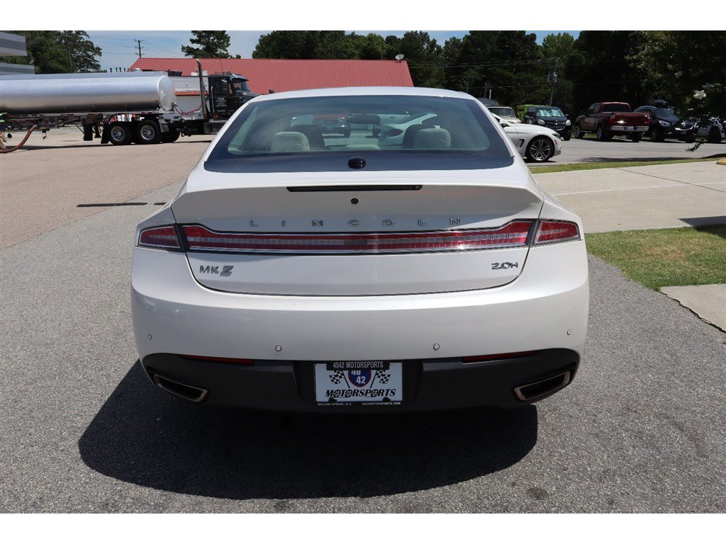 Used 2016 Lincoln MKZ Hybrid w/ Equipment Group 600A Reserve FWD image 4