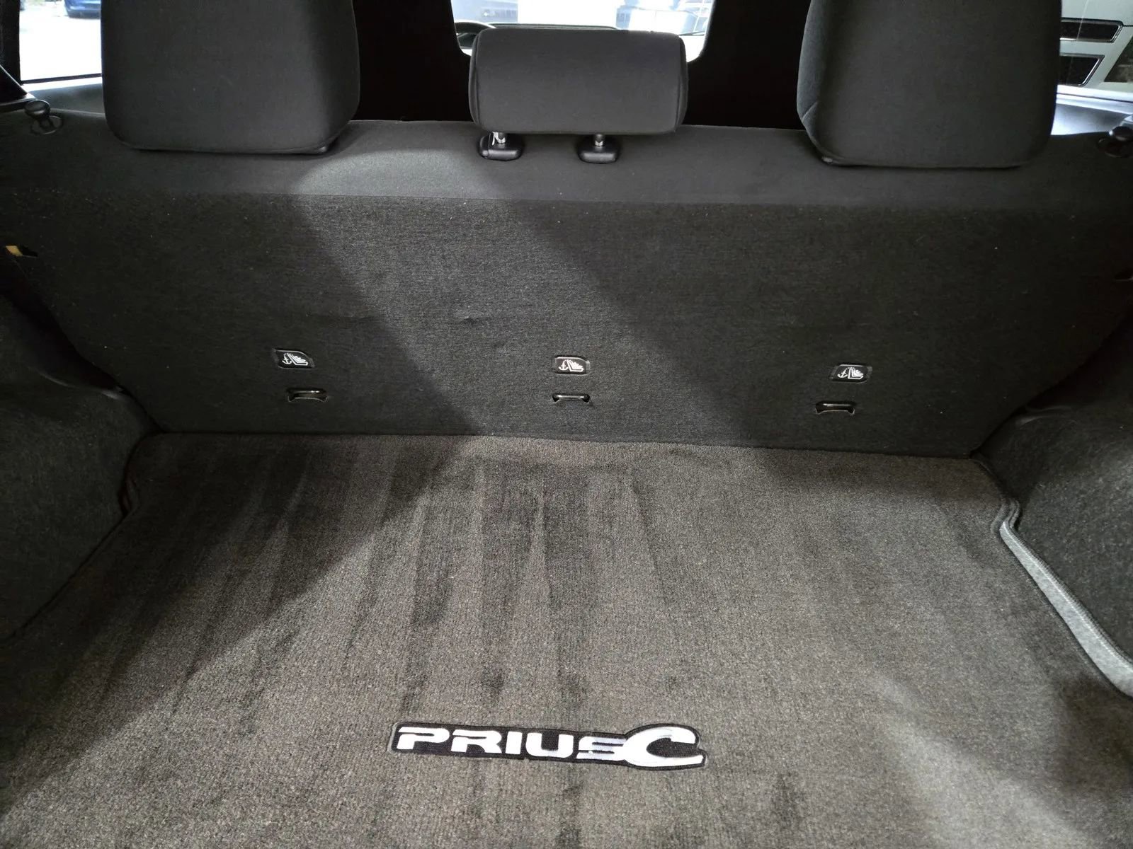 Used 2015 Toyota Prius C One FWD image 10