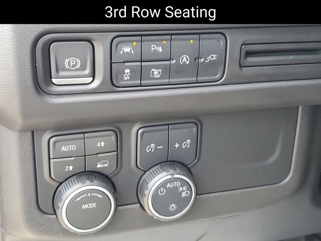 Certified 2022 Chevrolet Tahoe RST w/ Luxury Package AWD/4WD image 9