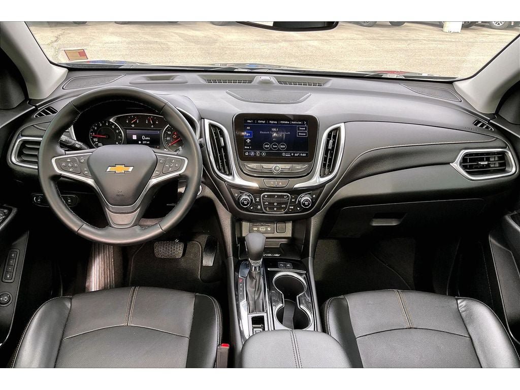 Used 2023 Chevrolet Equinox Premier AWD/4WD image 17