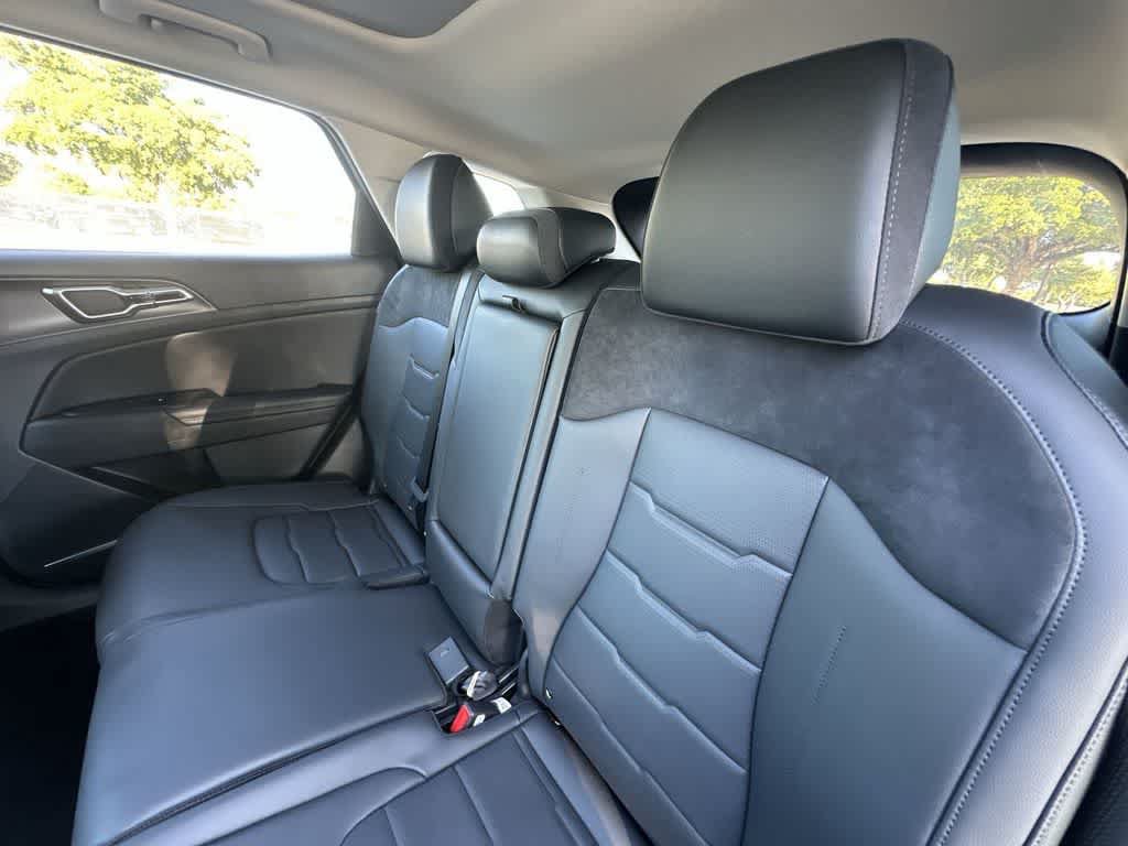 Used 2026 Kia Sportage SX FWD image 22