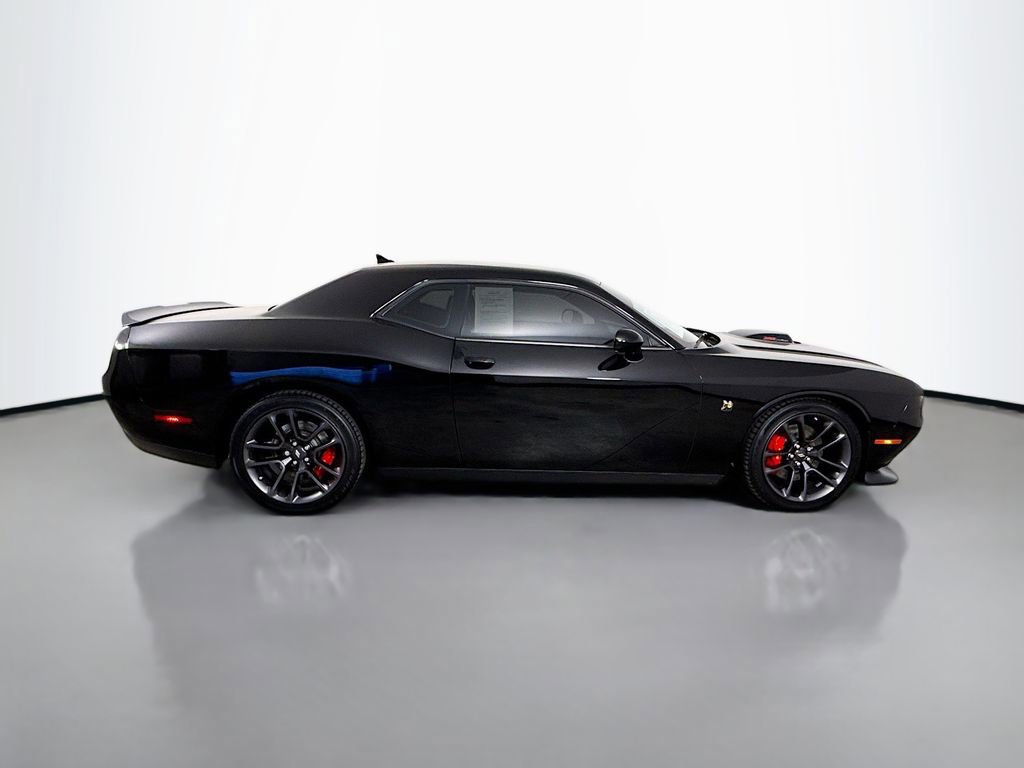 Used 2022 Dodge Challenger R/T Scat Pack w/ Shaker Package image 9