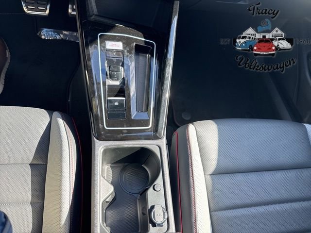 New 2025 Volkswagen GTI Autobahn image 13