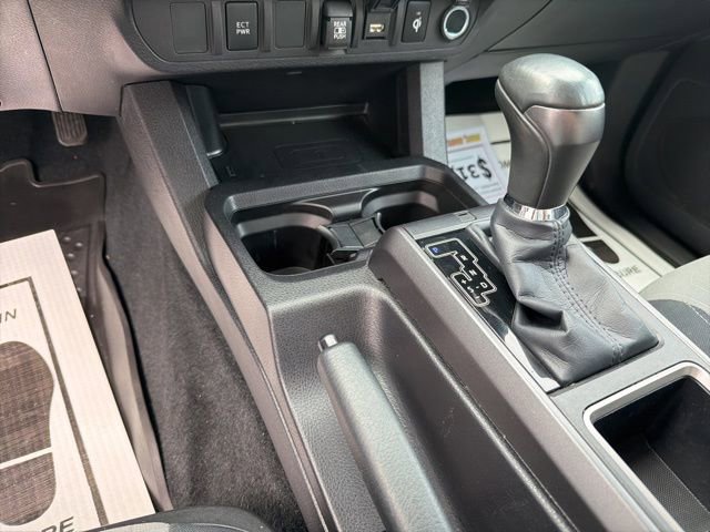 Certified 2023 Toyota Tacoma TRD Off-Road image 26