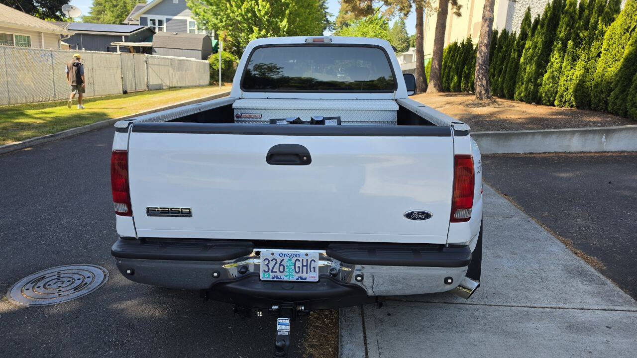 Used 2007 Ford F350 XLT AWD/4WD image 6