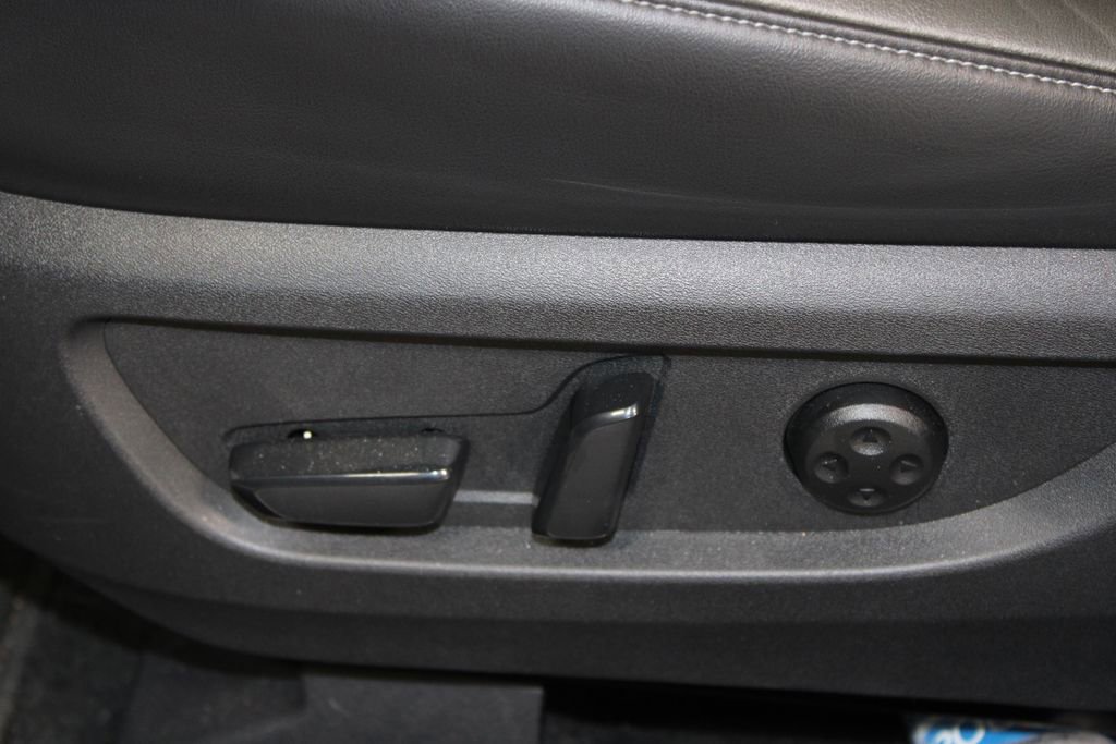 Used 2024 INFINITI QX50 Luxe image 17