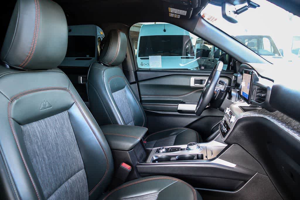 Used 2023 Ford Explorer Timberline w/ Timberline Technology Package AWD/4WD image 18
