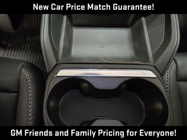 New 2026 GMC Terrain Denali w/ LPO, Black Badging Package image 22