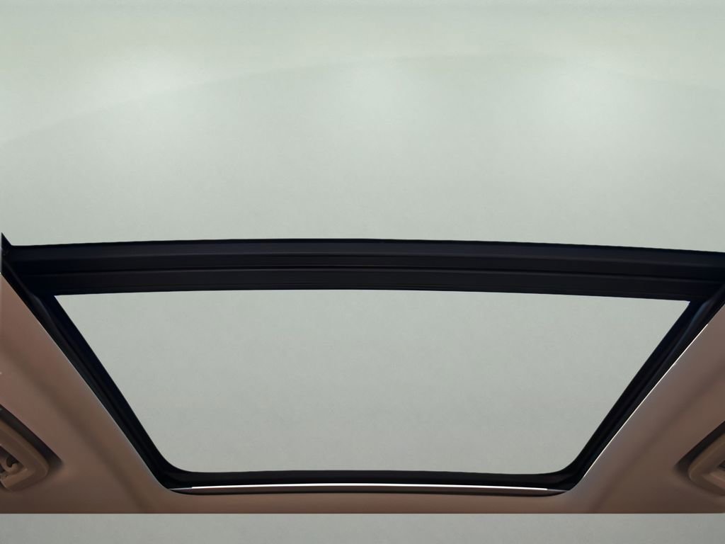 New 2026 Volvo XC90 B6 Plus w/ Protection Package Premier image 13