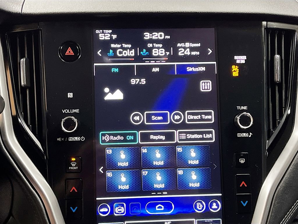 Used 2025 Subaru Outback Premium image 14