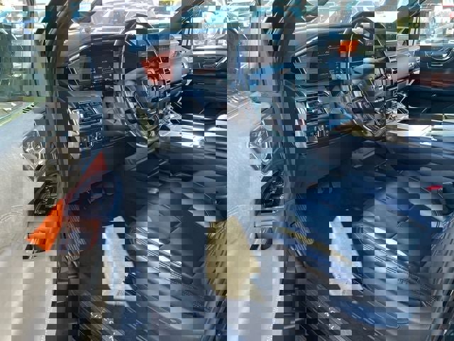 Used 2024 Lincoln Navigator L 4WD image 9