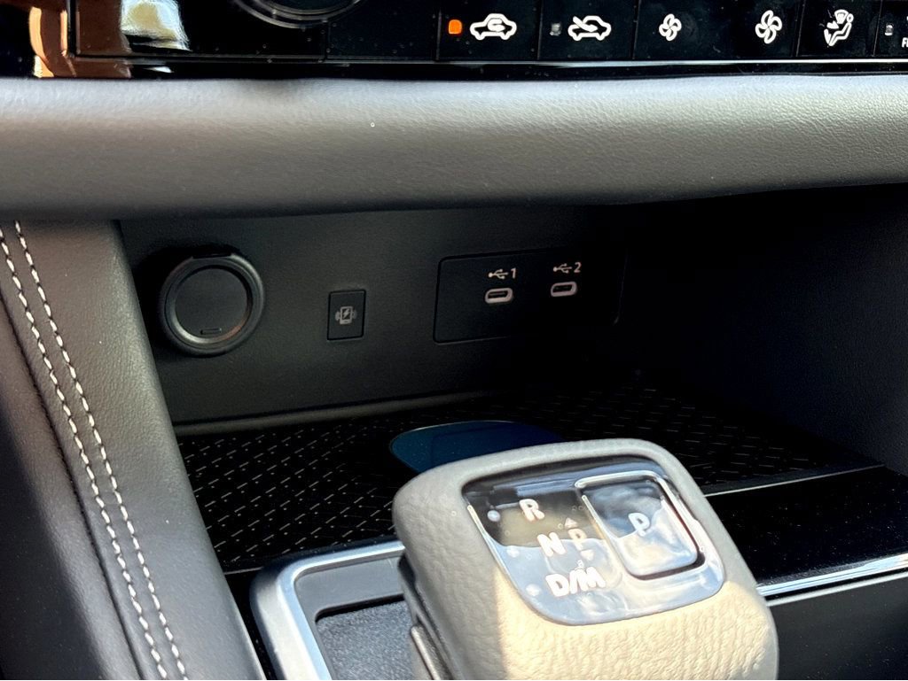 New 2026 Nissan Pathfinder Platinum FWD image 37