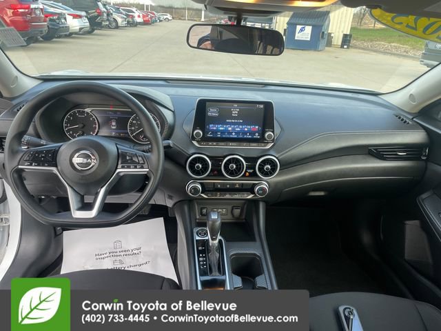 Used 2025 Nissan Sentra SV image 20