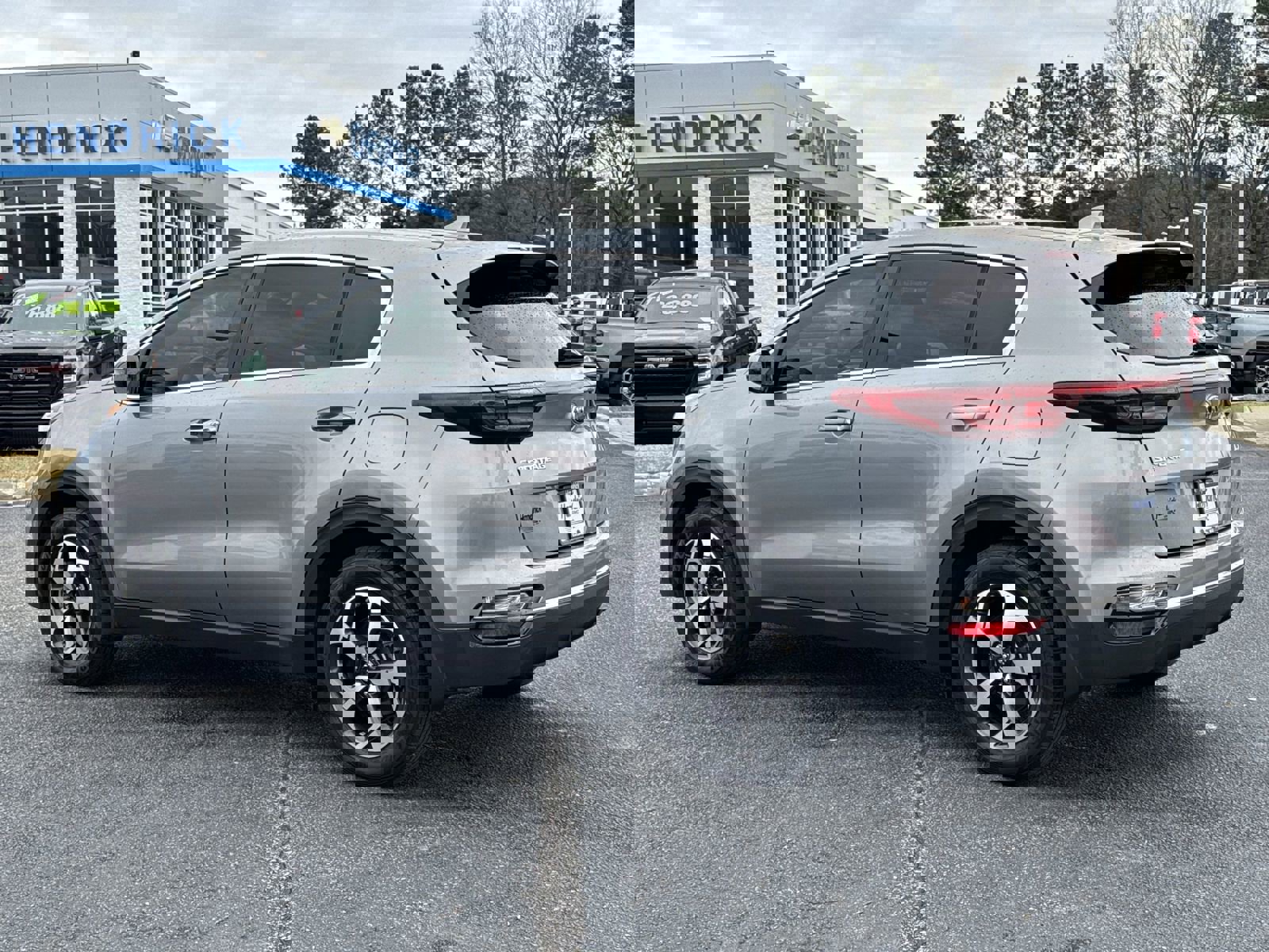 Used 2020 Kia Sportage LX w/ LX Popular Package image 8