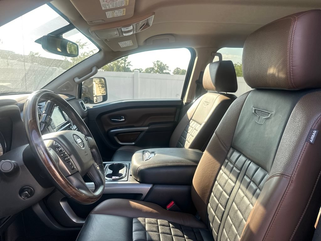 Used 2019 Nissan Titan Platinum Reserve AWD/4WD image 41