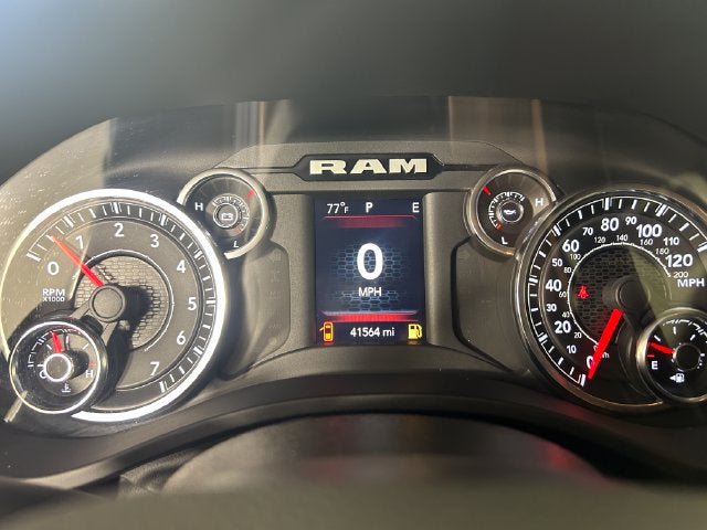 Used 2023 RAM 1500 Big Horn AWD/4WD image 15