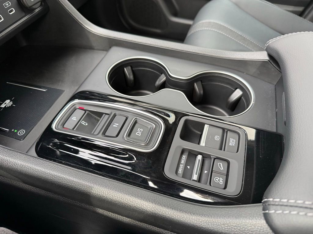 Used 2025 Honda Pilot EX-L image 26