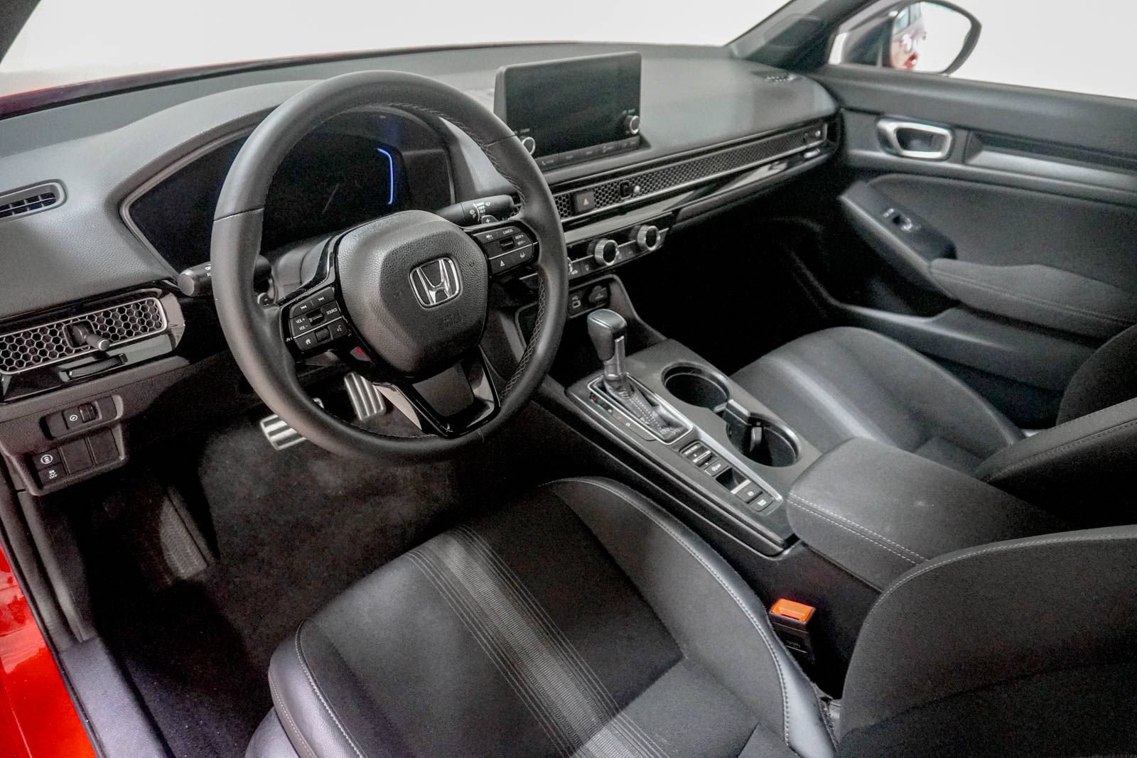 Used 2023 Honda Civic Sport image 19