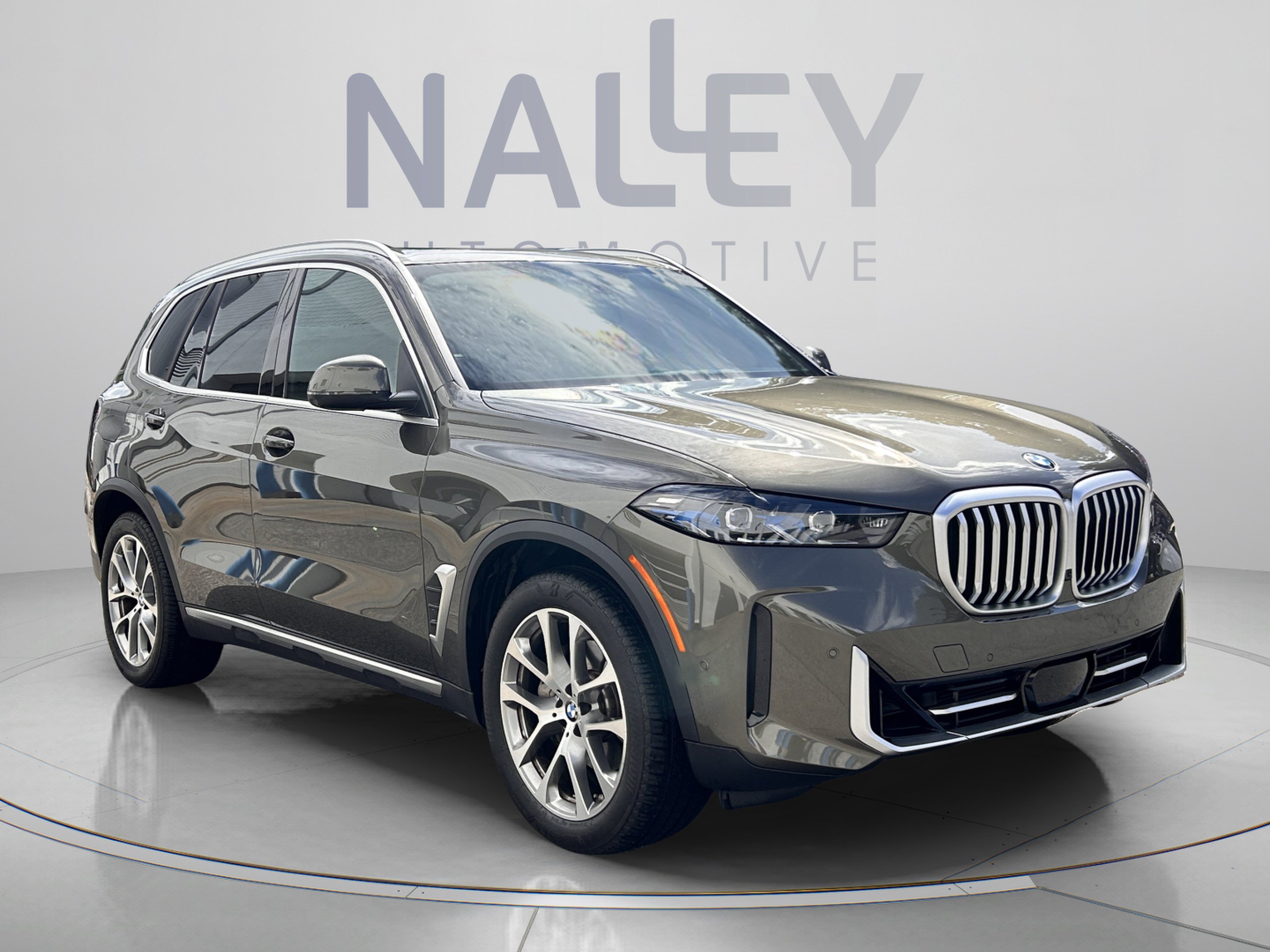 Certified 2026 BMW X5 xDrive40i AWD/4WD image 5