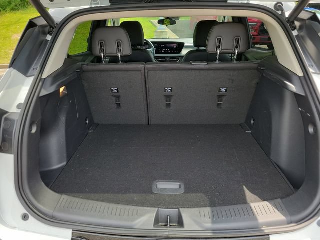 Used 2025 Buick Encore GX Sport Touring FWD image 6