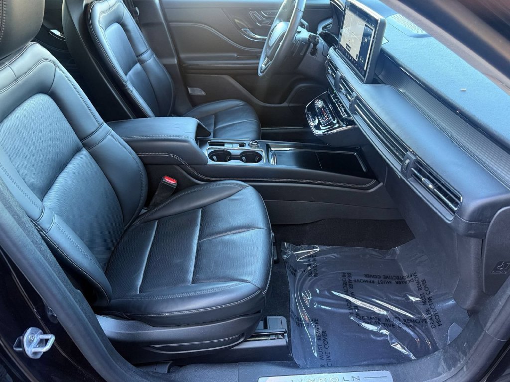Certified 2023 Lincoln Corsair AWD w/ Equipment Group 101A image 31