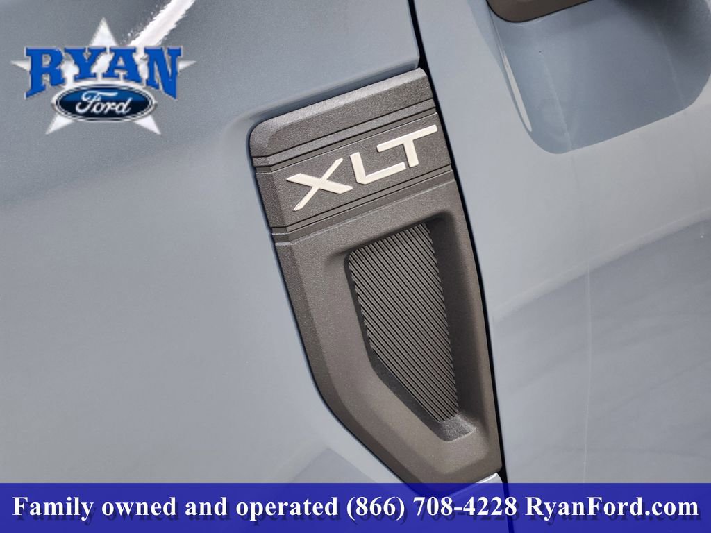 New 2026 Ford Maverick XLT FWD image 8