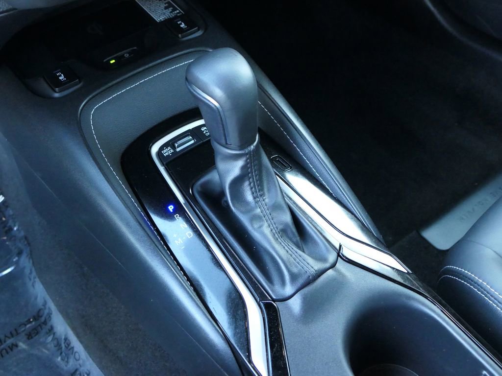 Used 2025 Toyota Corolla XSE image 22