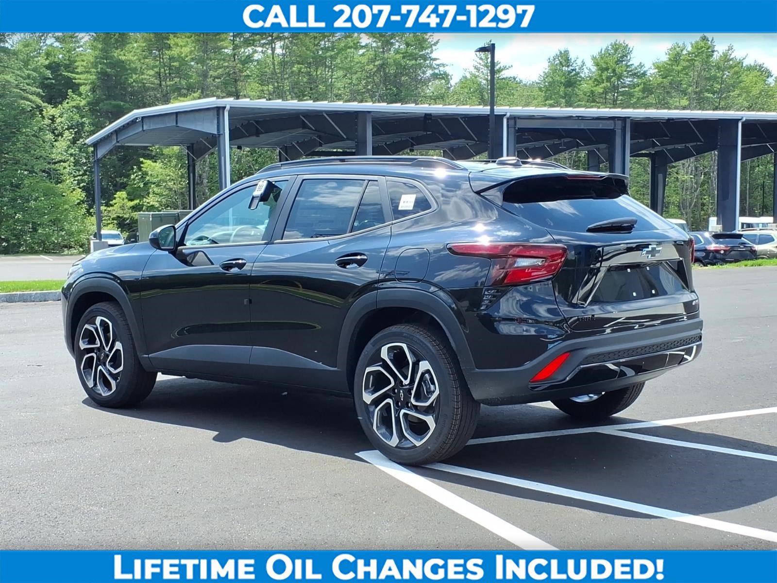 New 2026 Chevrolet Trax RS w/ Sunroof Package FWD image 7