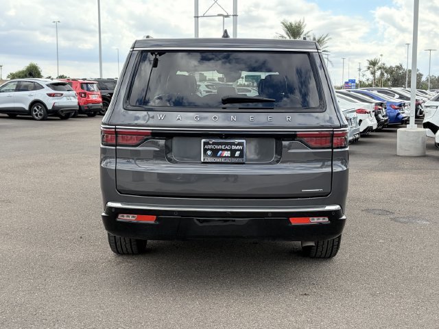 Used 2024 Jeep Wagoneer L Series II w/ Flexible Seating Group AWD/4WD image 7