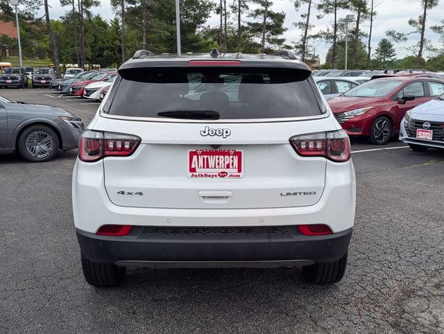 Used 2024 Jeep Compass Limited AWD/4WD image 4