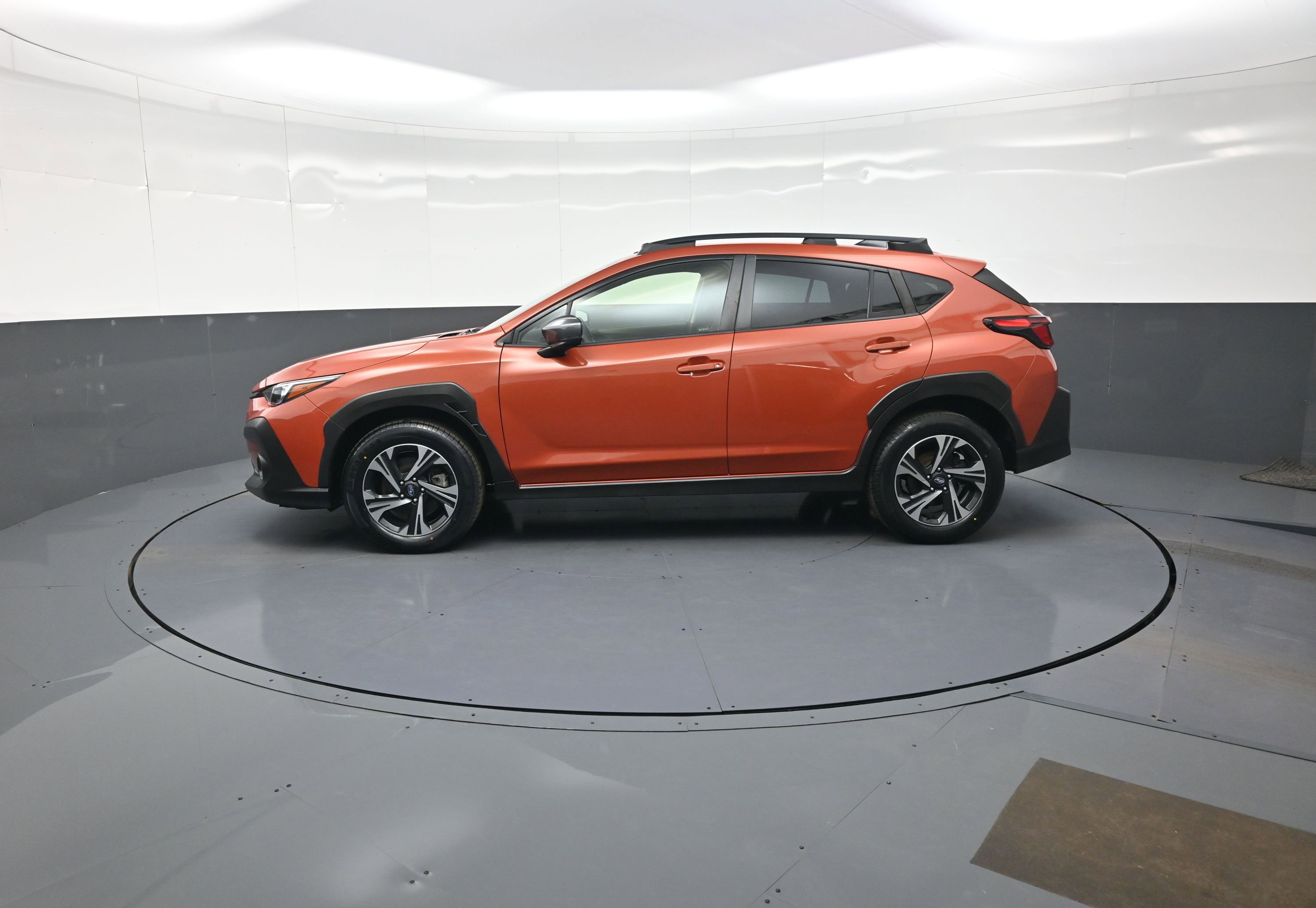 Used 2024 Subaru Crosstrek 2.0i Premium image 6