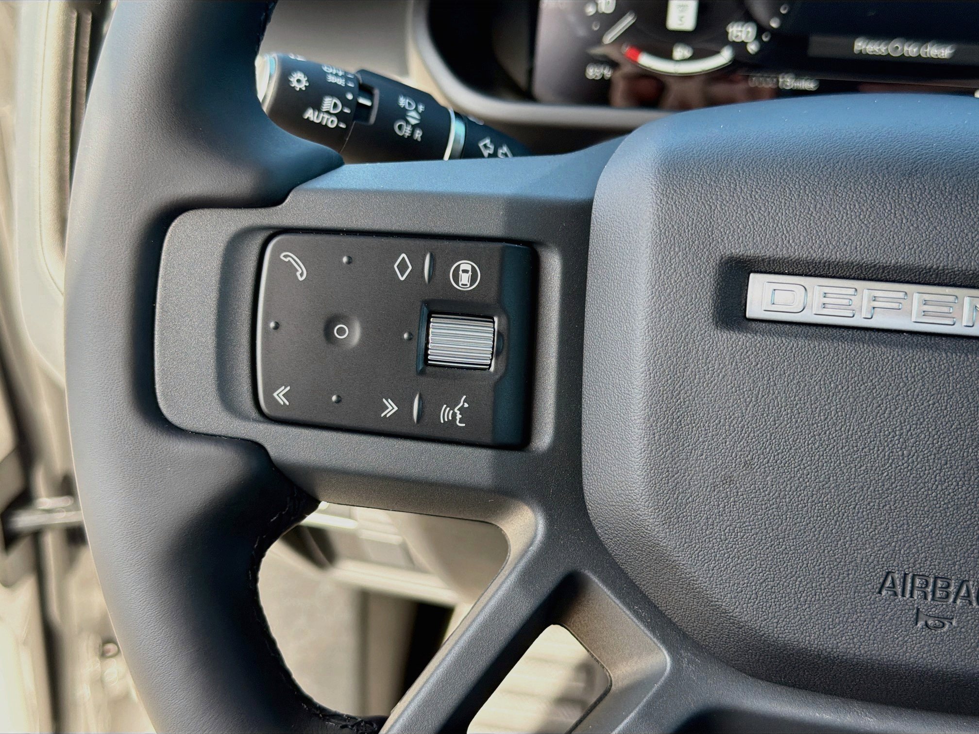 New 2026 Land Rover Defender 130 S AWD/4WD image 39